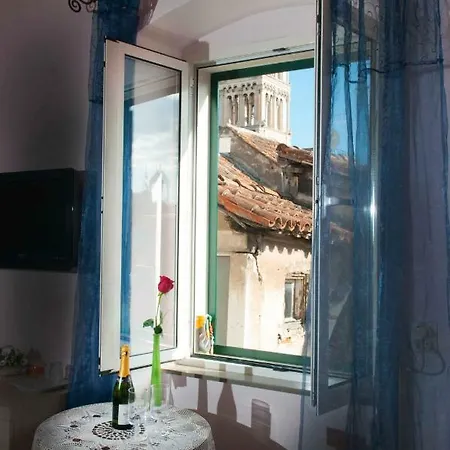 Buga And Tuga Guest house 3*